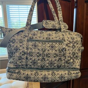 Vera Bradley Plaza Tile Travel Tote
